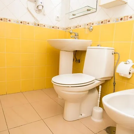 Tilos Appartement *